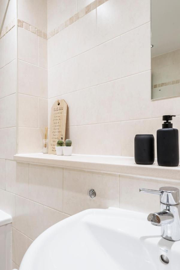 Air Host And Stay - Argyle Apartment Sleeps 4 City Centre Liverpool Dış mekan fotoğraf